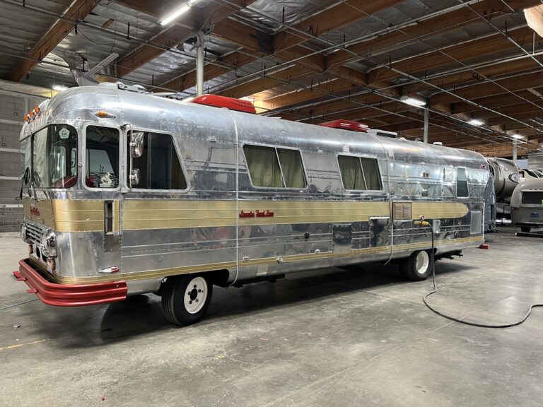 RV Restoration Shop